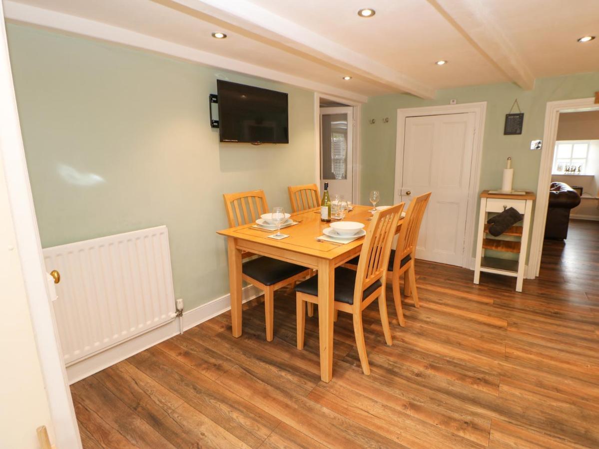 Bank Cottage Alston Bagian luar foto
